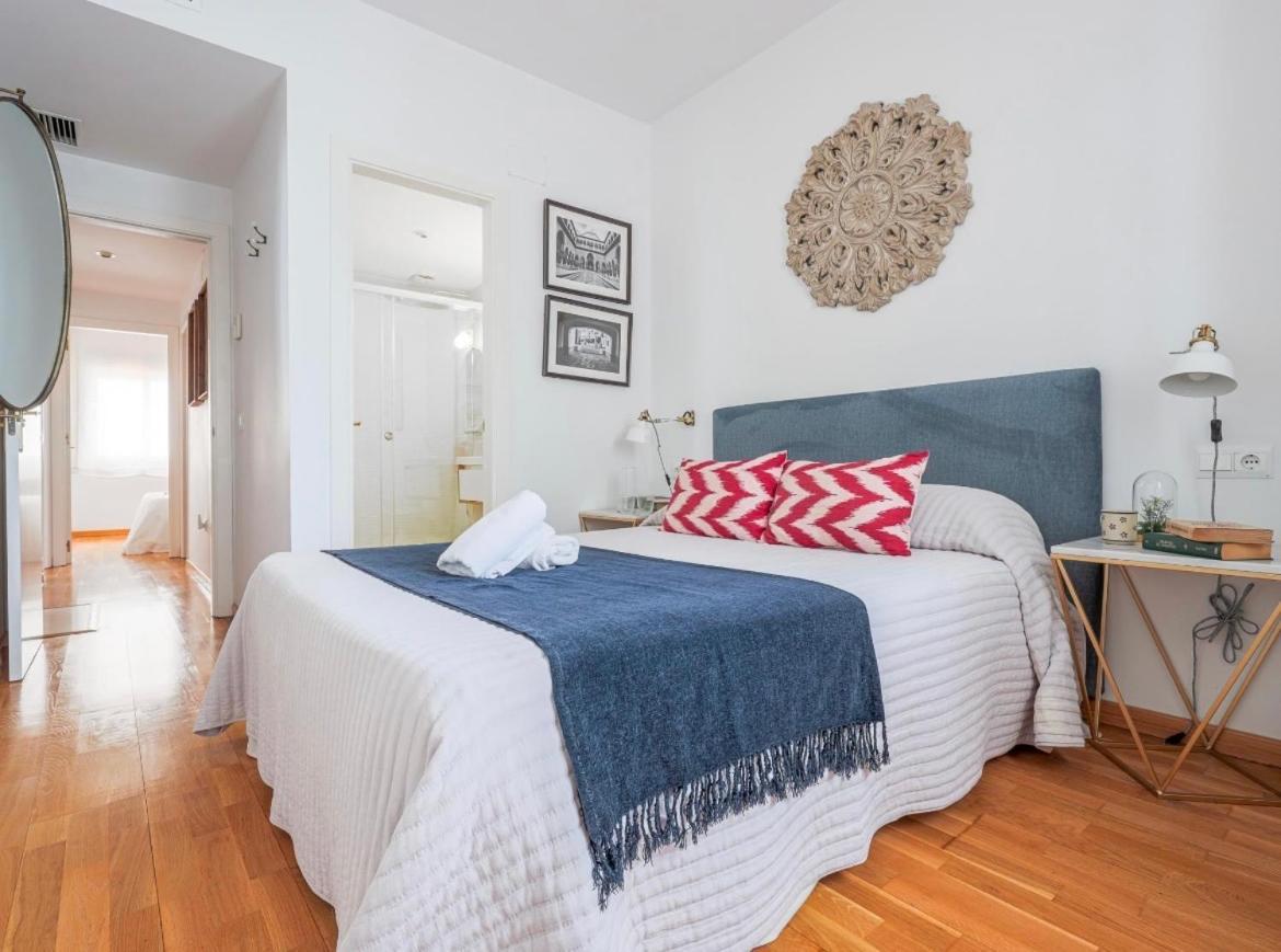 Exclusivo Duplex Con Terraza En Sevilla Ngoại thất bức ảnh
