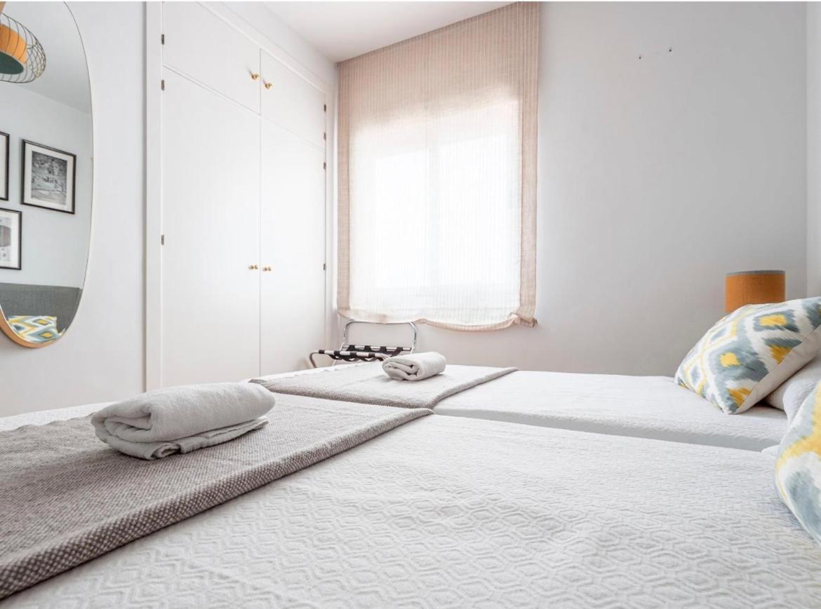 Exclusivo Duplex Con Terraza En Sevilla Ngoại thất bức ảnh